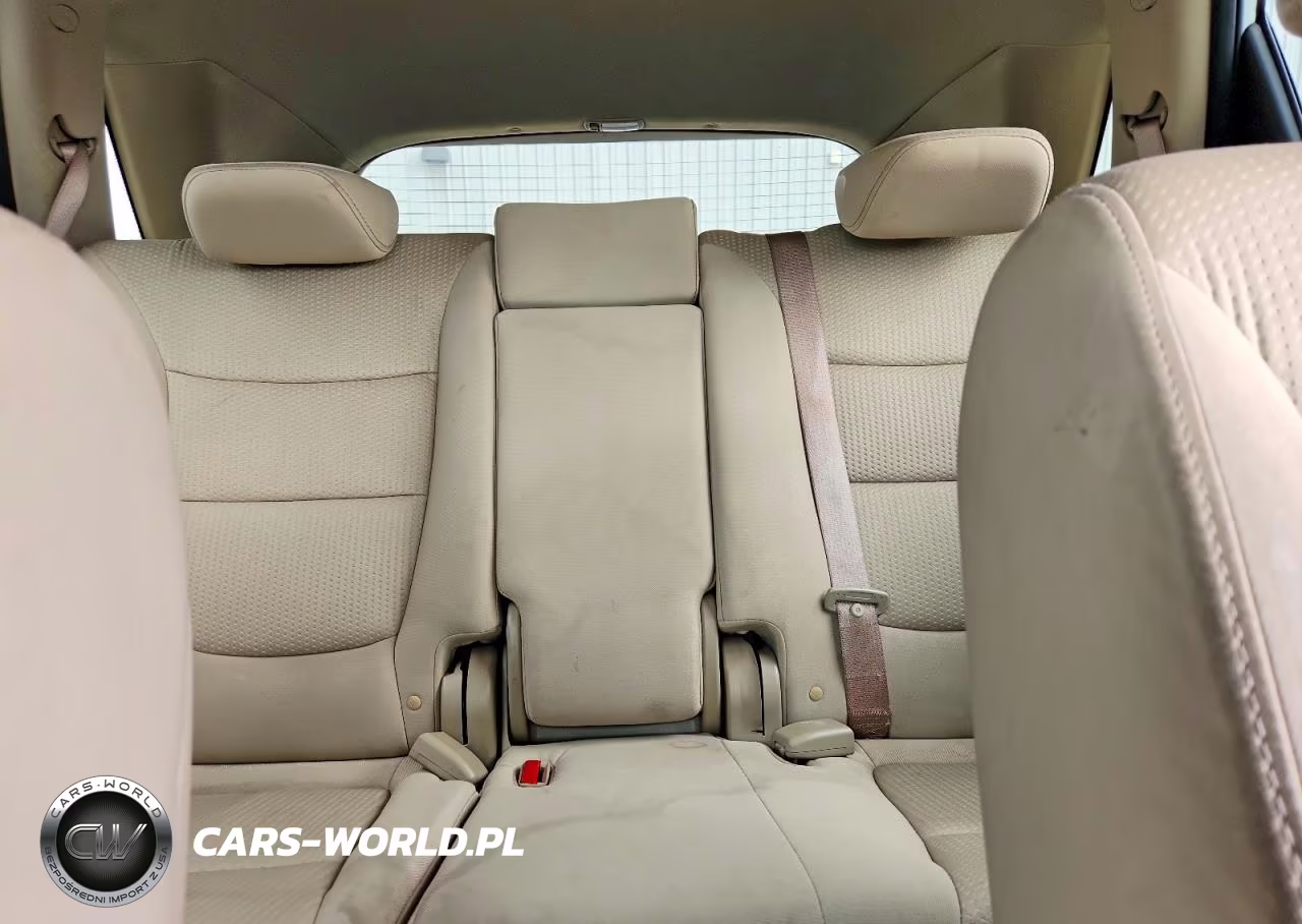 2012 Kia Sorento Lx VIN:5XYKT3A63CG230165 - 10