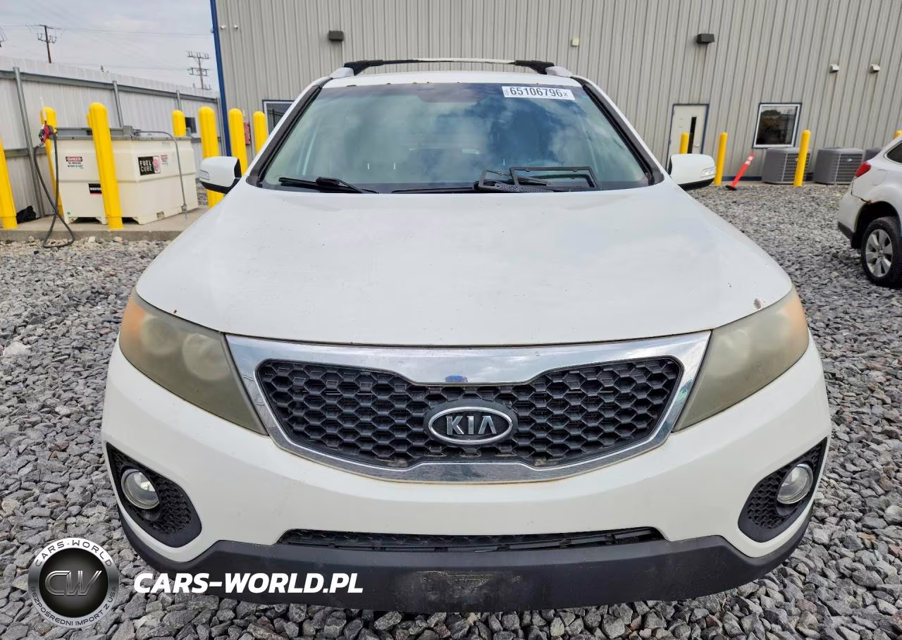 2012 Kia Sorento Lx VIN:5XYKT3A63CG230165 - 5