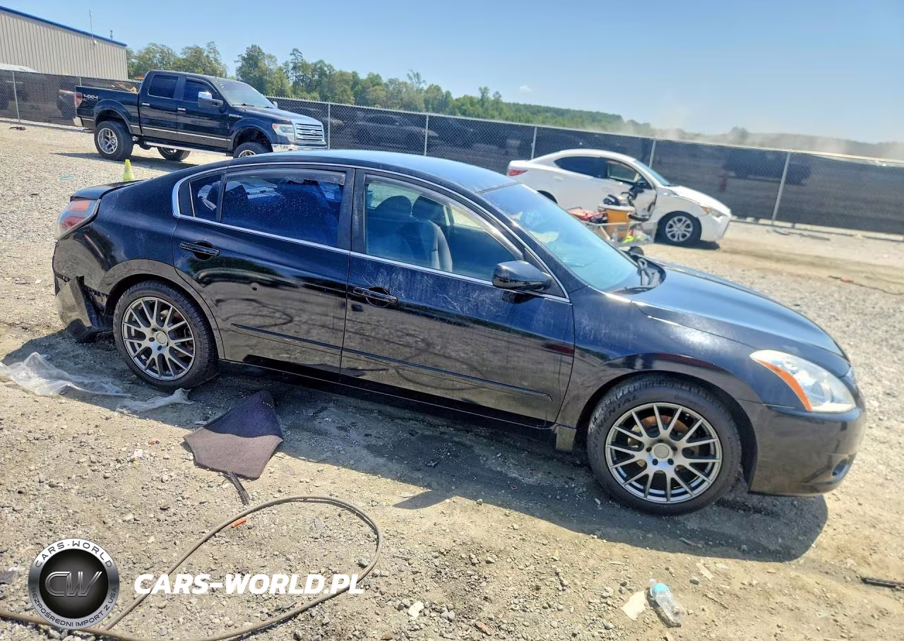 2011 Nissan Altima 2.5 VIN:1N4AL2AP5BN498713 - 4
