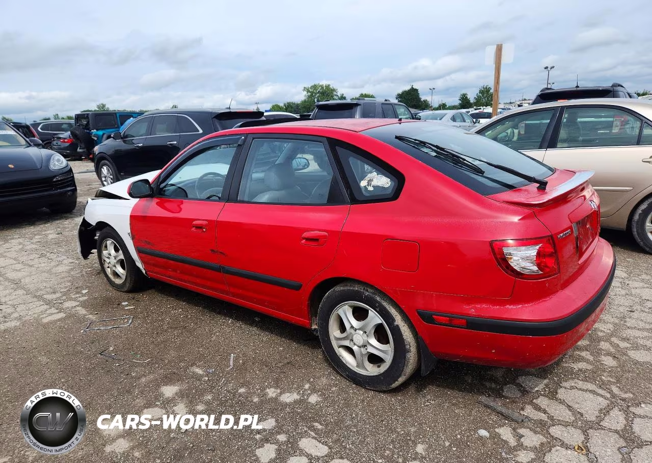 2005 Hyundai Elantra Gl VIN:KMHDN56D15U156747 - 2
