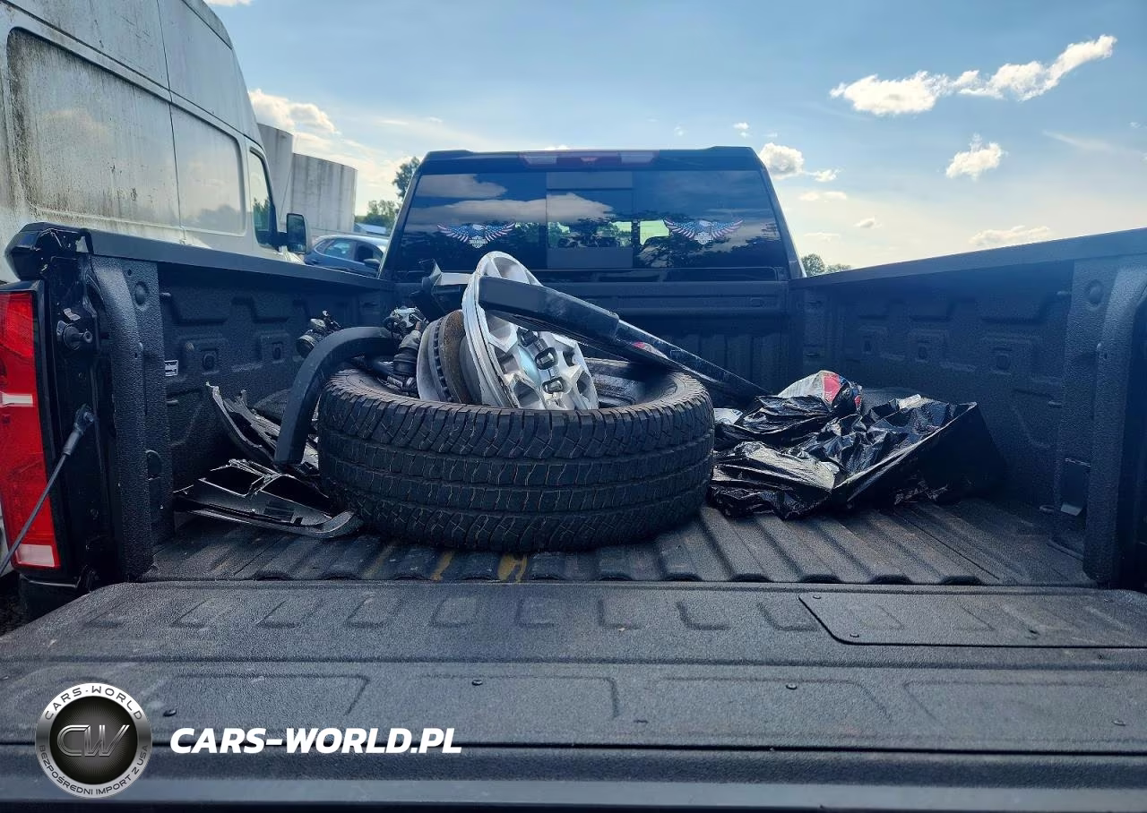 2026 Chevrolet Silverado K3500 Ltz VIN:2GC4KUE76T1126851 - 10