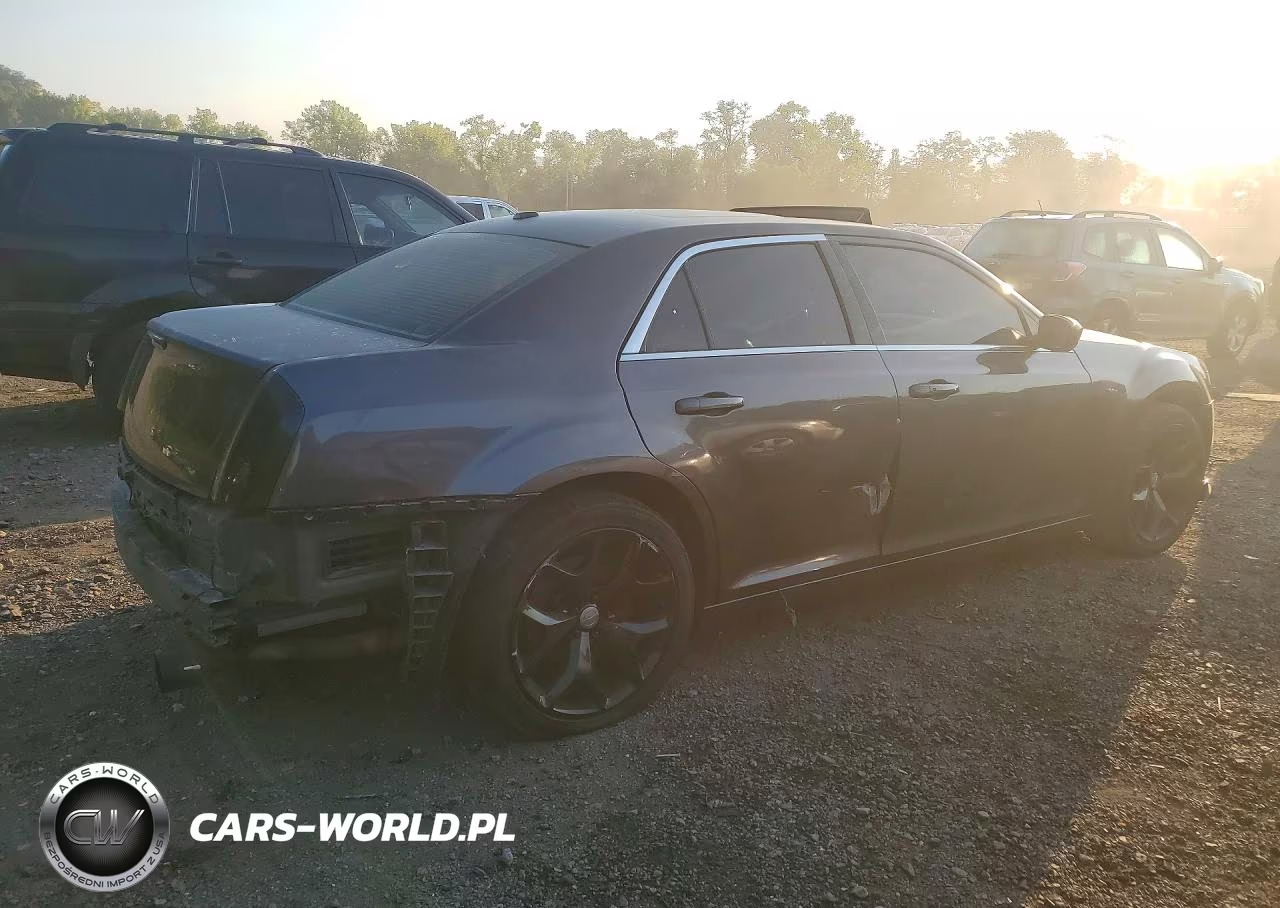 2013 Chrysler 300 VIN:2C3CCARG1DH543227 - 3