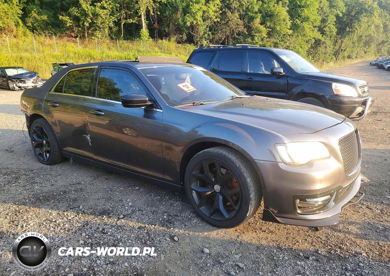 2013 Chrysler 300 VIN:2C3CCARG1DH543227 - 4