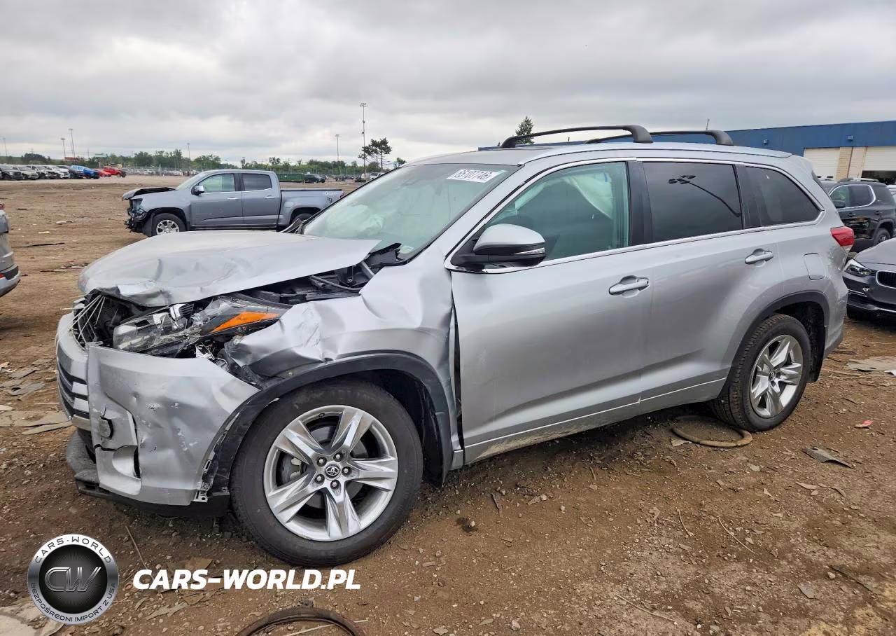 2019 Toyota Highlander Limited – zdjęcie 1 z 13