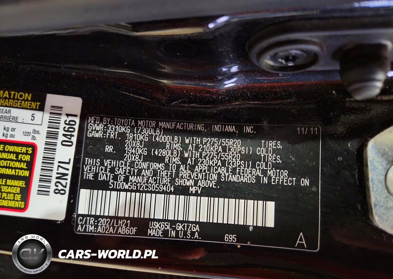 2012 Toyota Sequoia Platinum VIN:5TDDW5G12CS059404 - 13