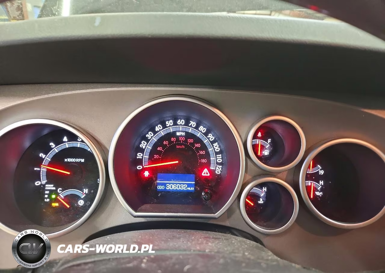 2012 Toyota Sequoia Platinum VIN:5TDDW5G12CS059404 - 9