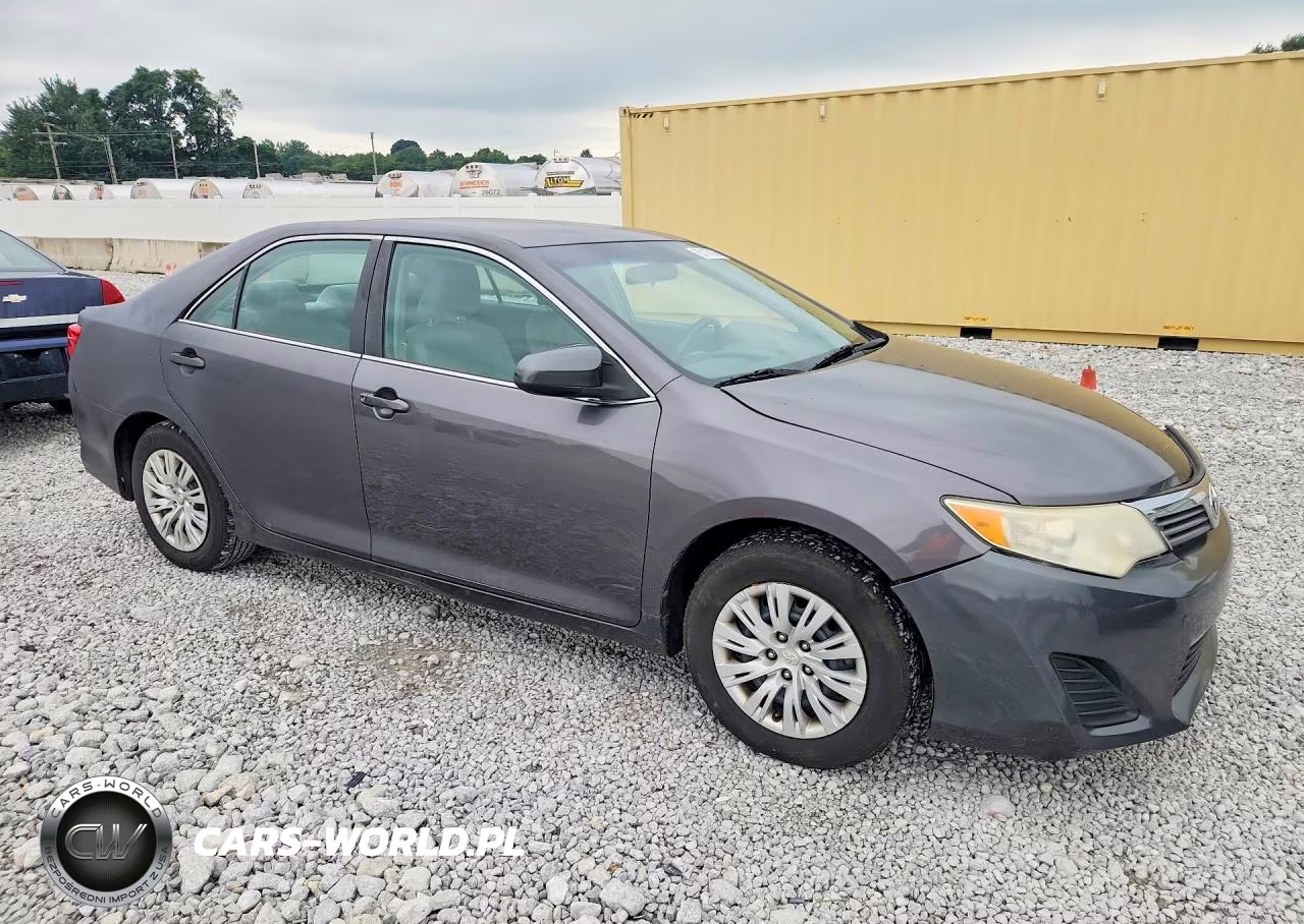 2014 Toyota Camry L VIN:4T1BF1FK8EU862822 - 4