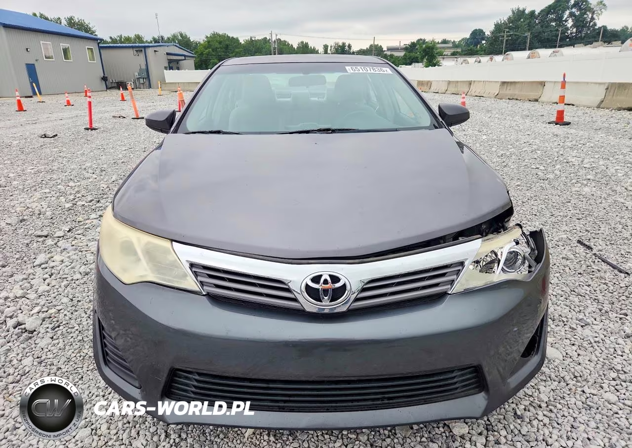 2014 Toyota Camry L VIN:4T1BF1FK8EU862822 - 5