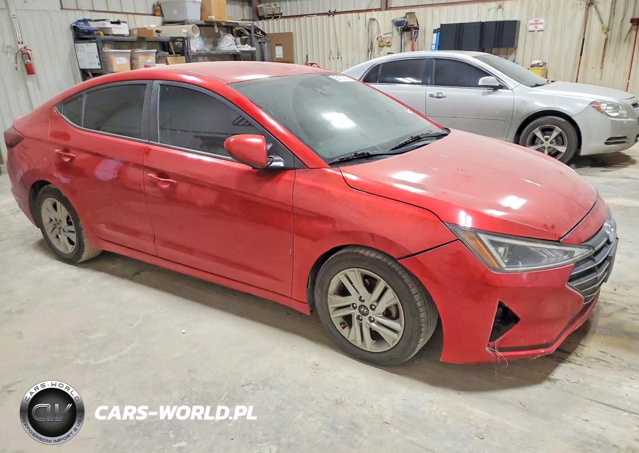 2020 Hyundai Elantra Sel VIN:5NPD84LF6LH571162 - 4