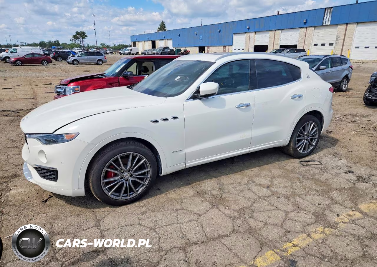 2020 Maserati Levante Luxury – zdjęcie 1 z 13