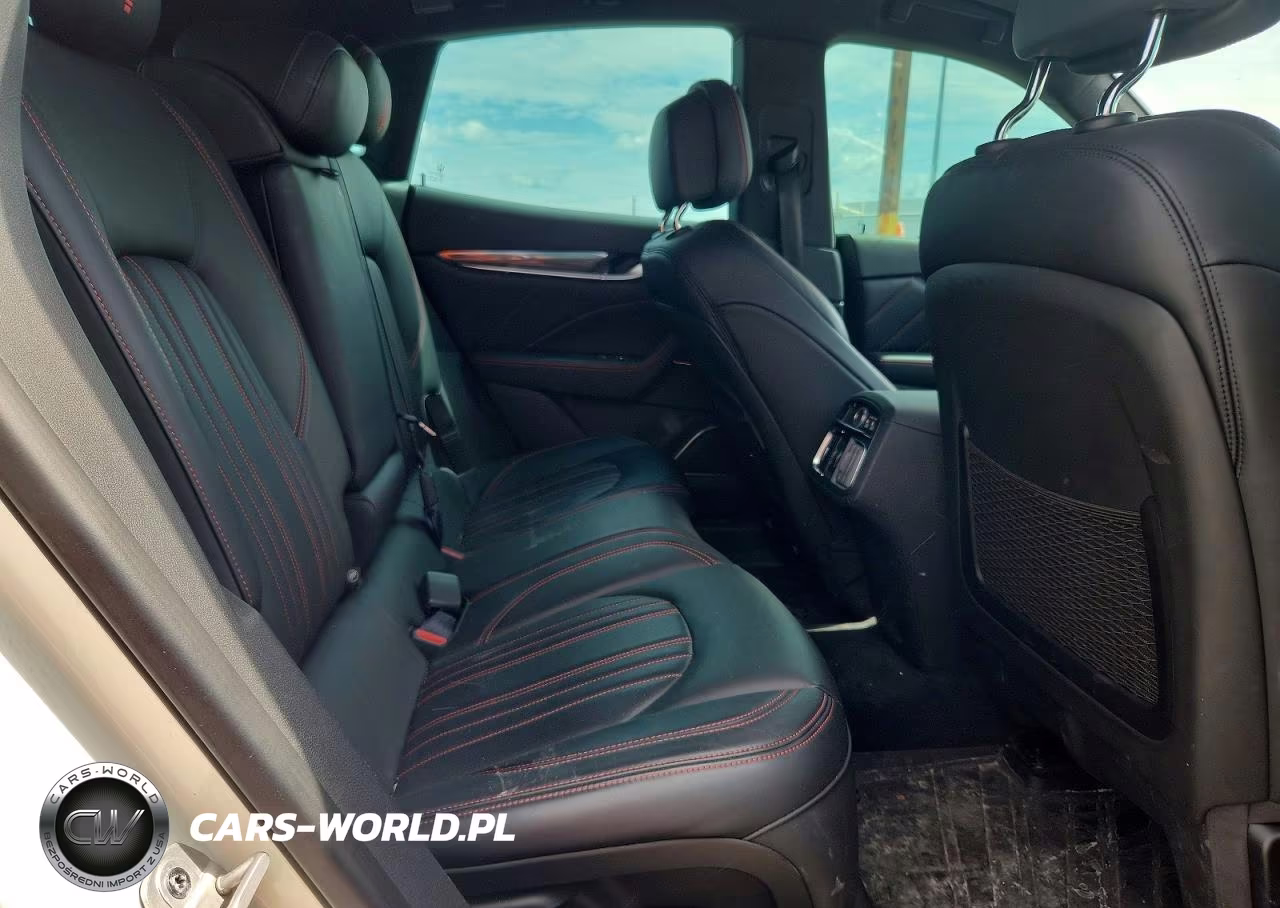 2020 Maserati Levante Luxury VIN:ZN661XUL4LX349869 - 11