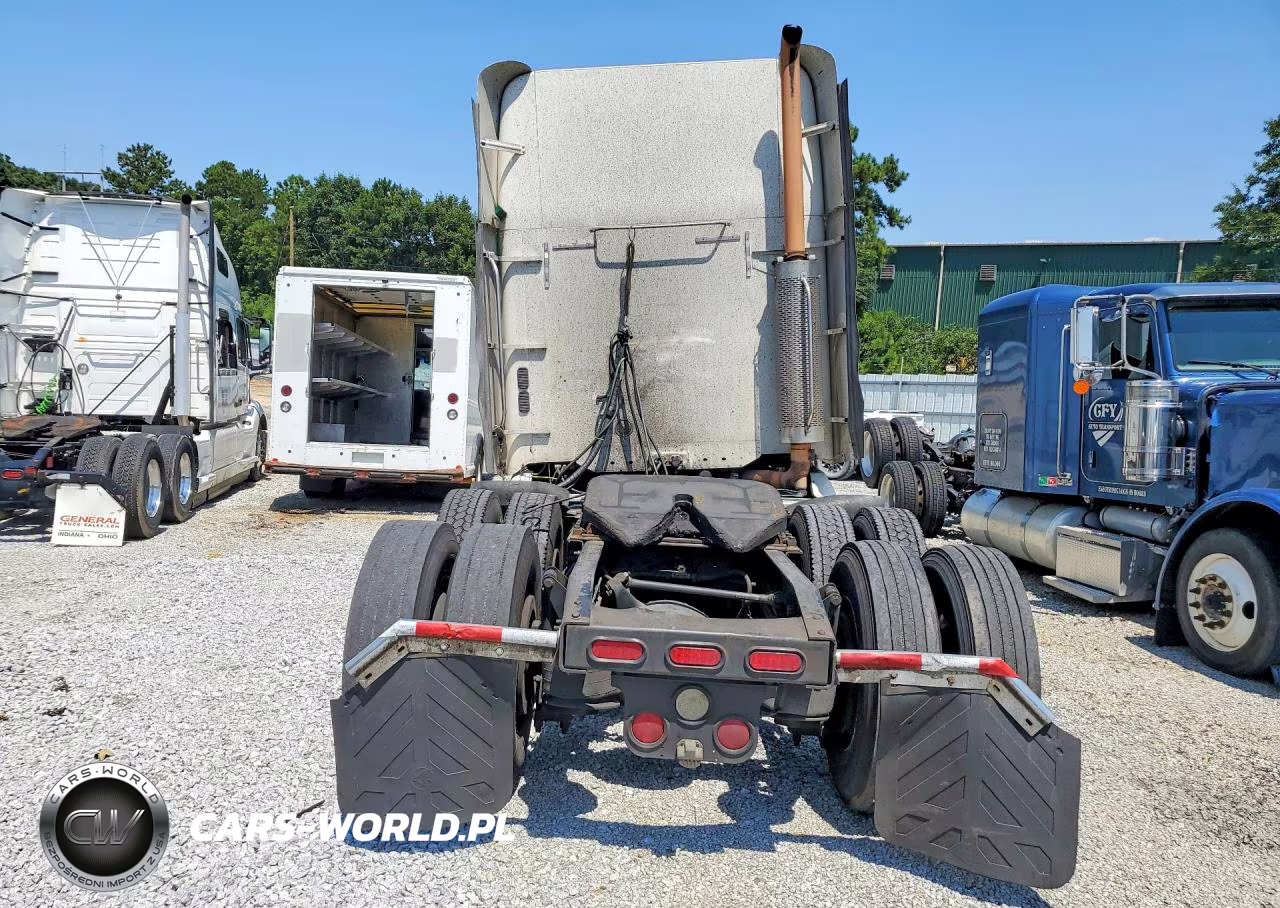 2007 Freightliner Columbia 120 Semi Truck VIN:1FUJA6CK07LX77992 - 6