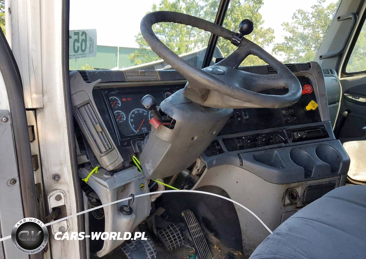 2007 Freightliner Columbia 120 Semi Truck VIN:1FUJA6CK07LX77992 - 8
