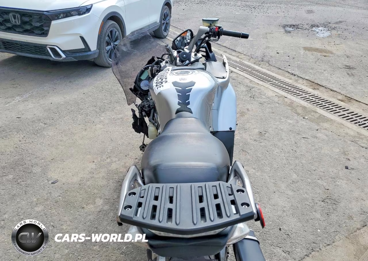 2011 Kawasaki Zg1400 C VIN:JKBZGNC16BA007977 - 6