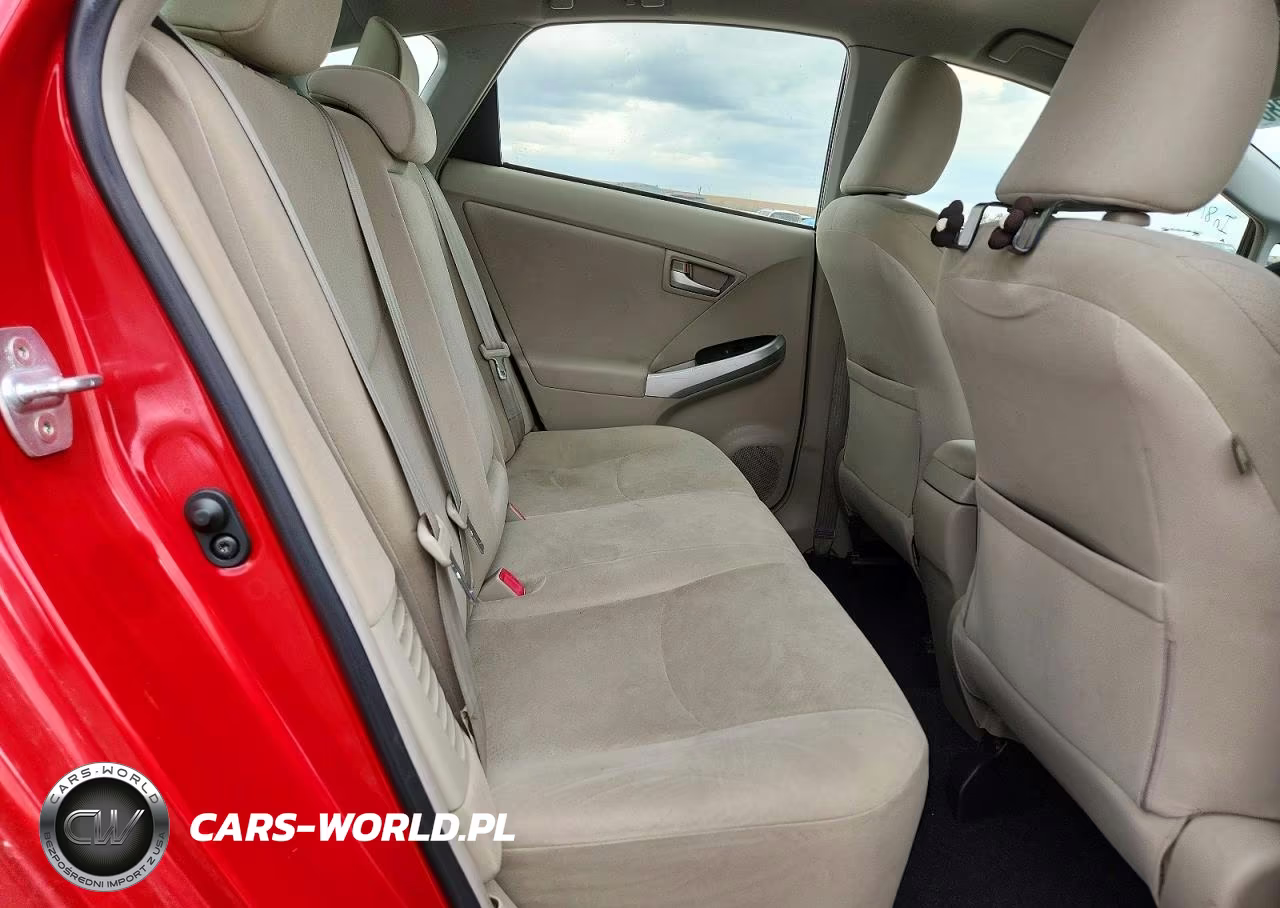 2013 Toyota Prius VIN:JTDKN3DU2D0352561 - 10