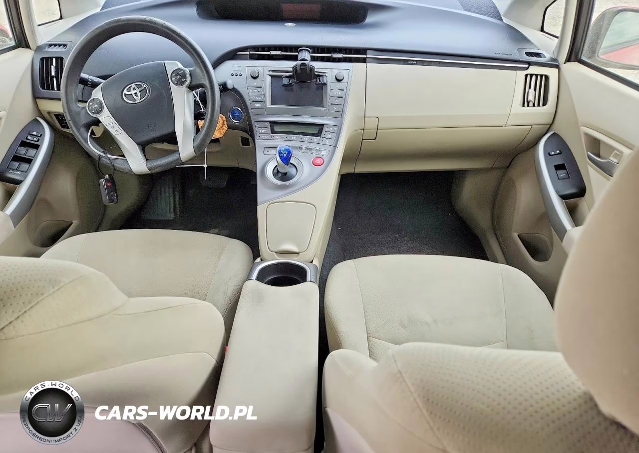 2013 Toyota Prius VIN:JTDKN3DU2D0352561 - 8