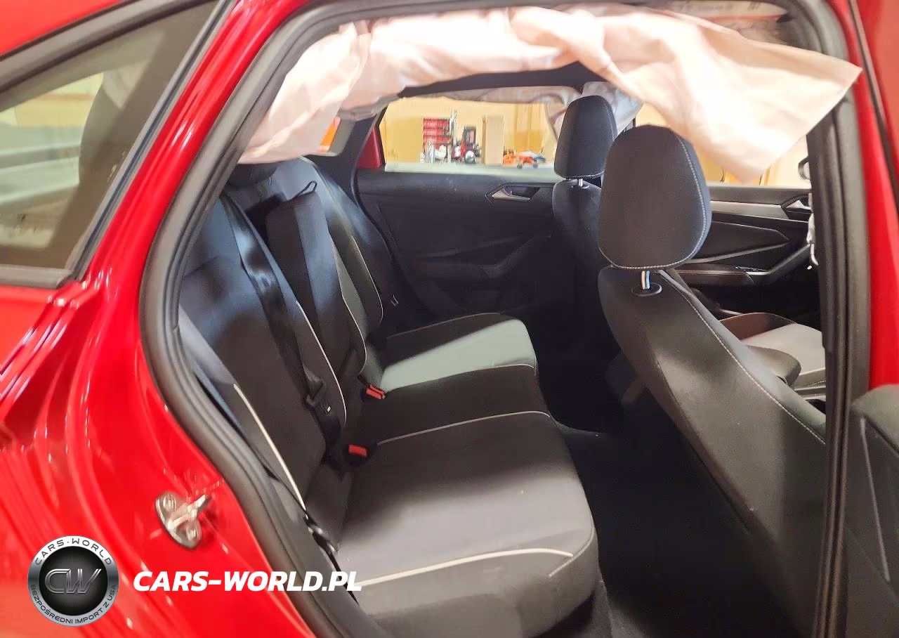 2025 Volkswagen Jetta Sport VIN:3VWBX7BU6SM020439 - 10