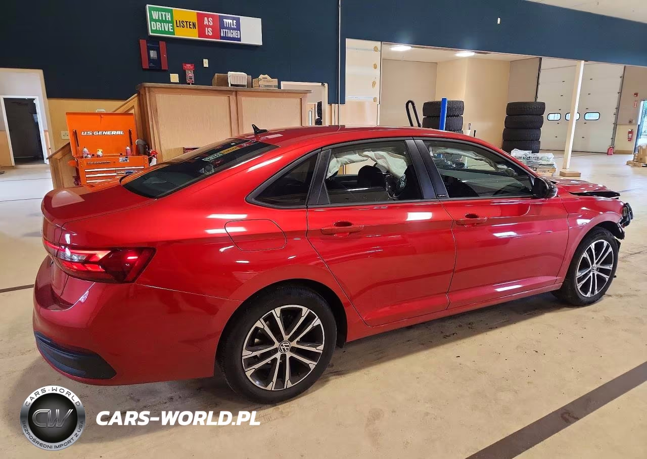 2025 Volkswagen Jetta Sport VIN:3VWBX7BU6SM020439 - 3