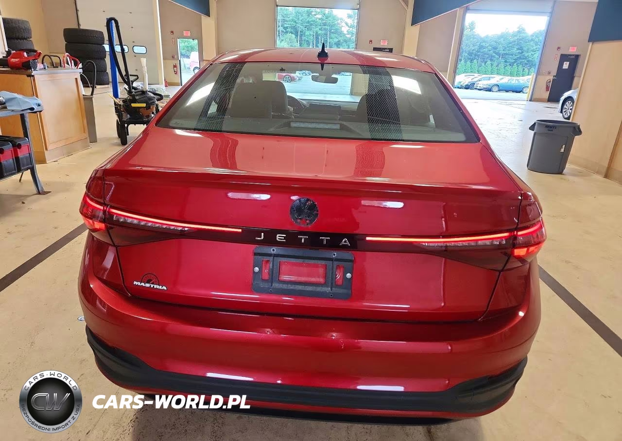 2025 Volkswagen Jetta Sport VIN:3VWBX7BU6SM020439 - 6