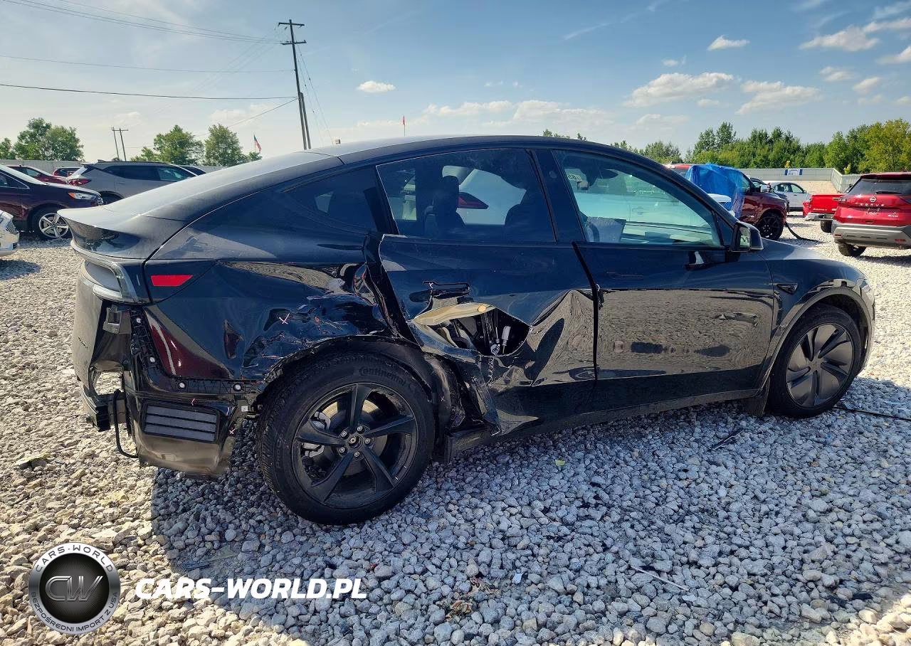 2026 Tesla Model Y VIN:7SAYGDEE7TF604518 - 3