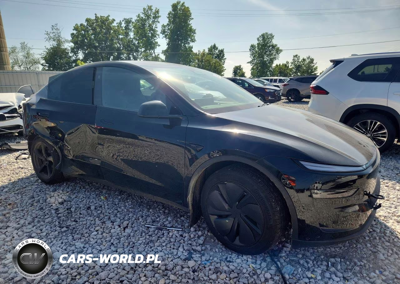 2026 Tesla Model Y VIN:7SAYGDEE7TF604518 - 4