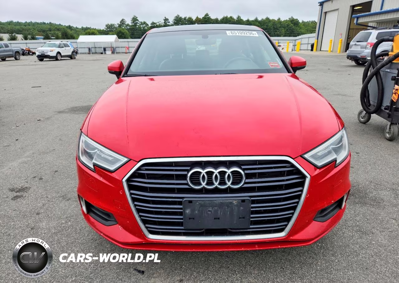 2017 Audi A3 Premium VIN:WAUAUGFF5H1043264 - 5