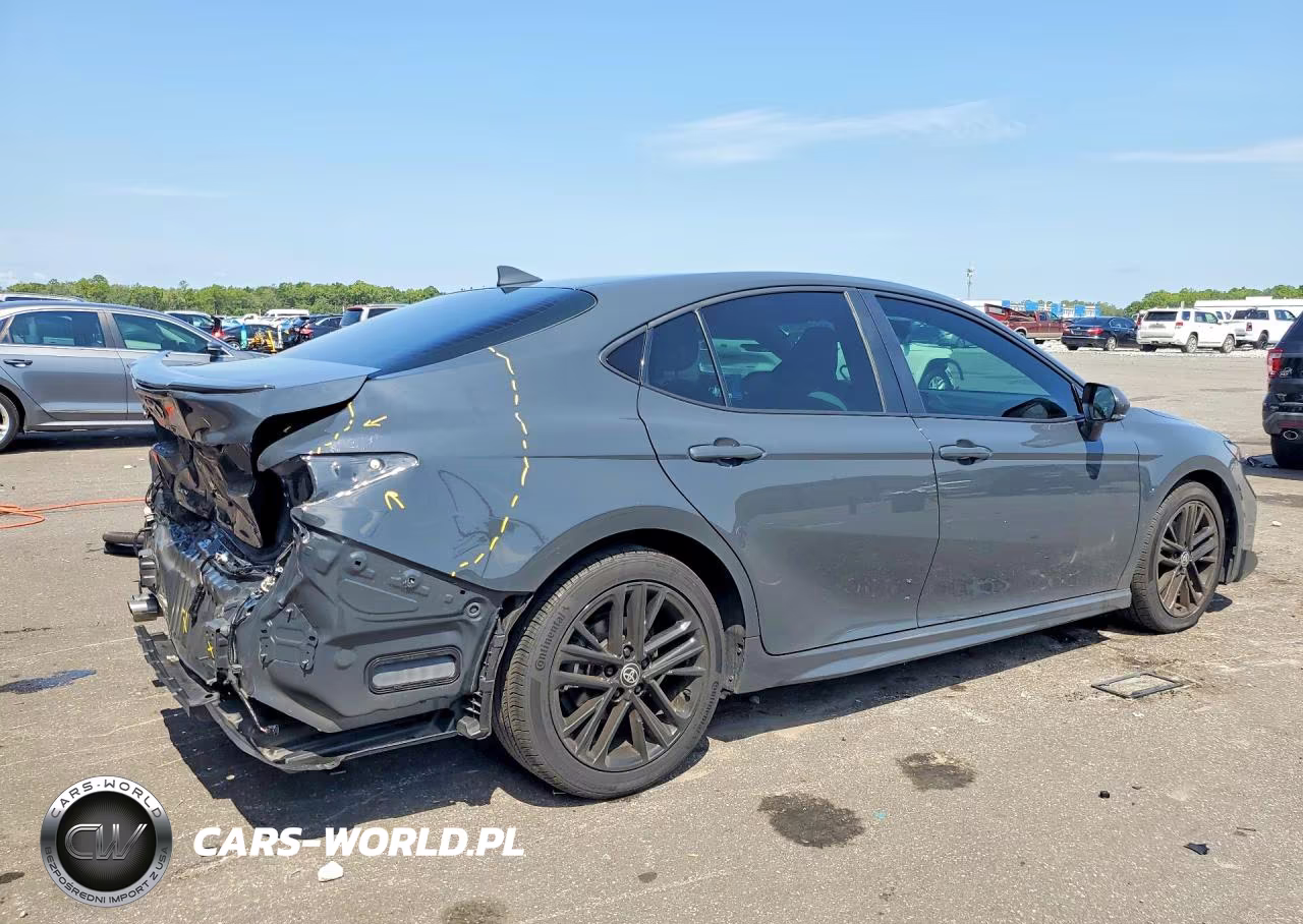 2025 Toyota Camry Se VIN:4T1DAACK1SU550879 - 3