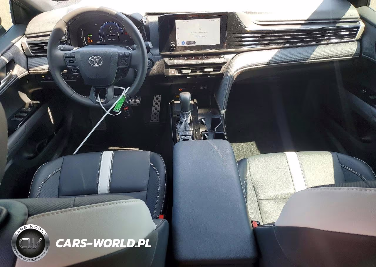2025 Toyota Camry Se VIN:4T1DAACK1SU550879 - 8