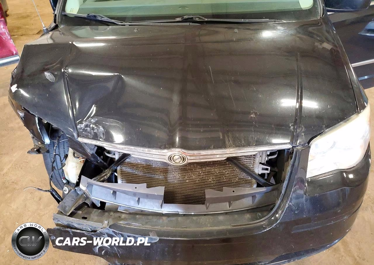 2010 Chrysler Town & Country Touring VIN:2A4RR5D12AR309175 - 11
