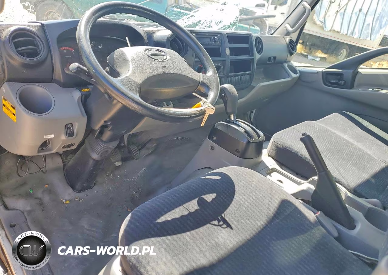 2019 Hino 155 VIN:JHHYDM1H4KK006231 - 8