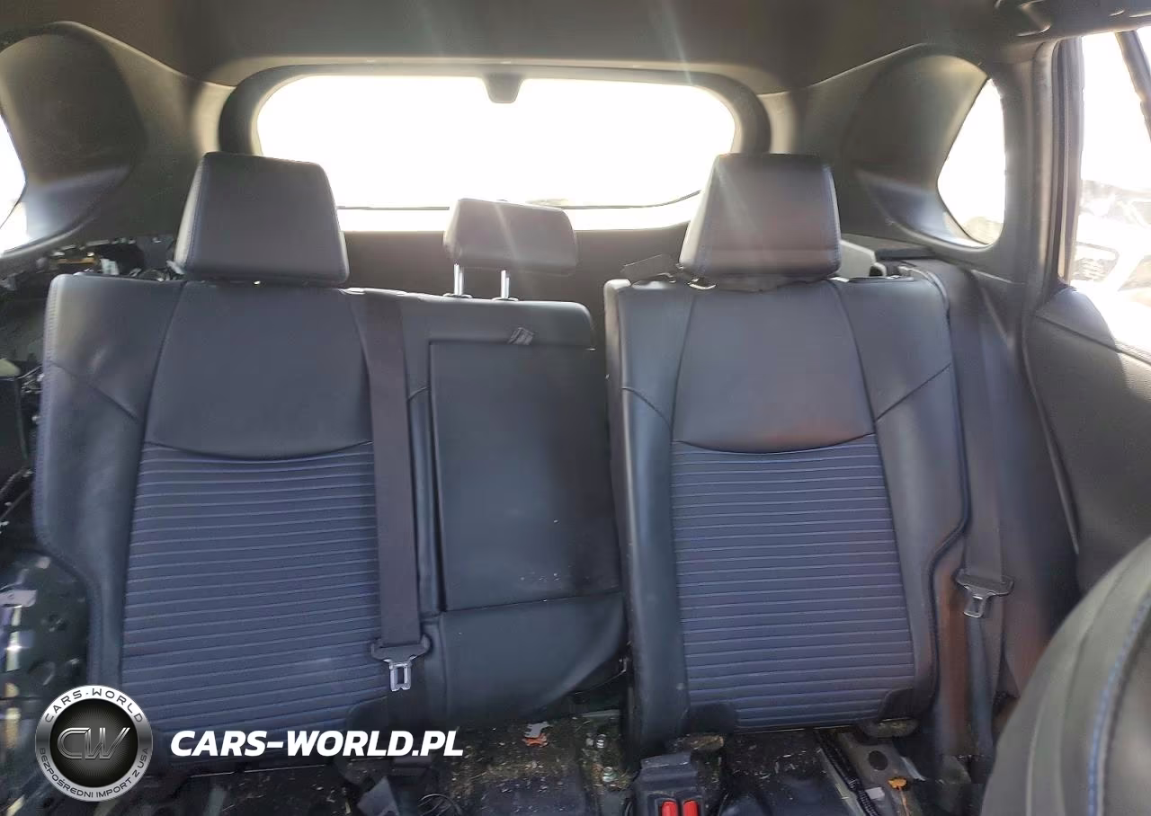 2020 Toyota Rav4 Xse VIN:JTMEWRFV2LJ043359 - 10