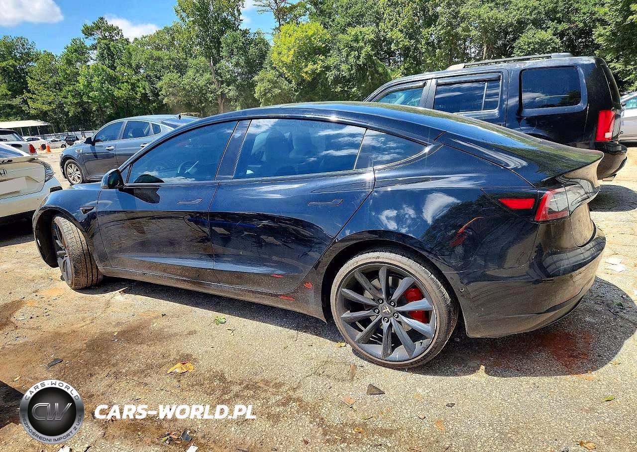2018 Tesla Model 3 VIN:5YJ3E1EB2JF171074 - 2