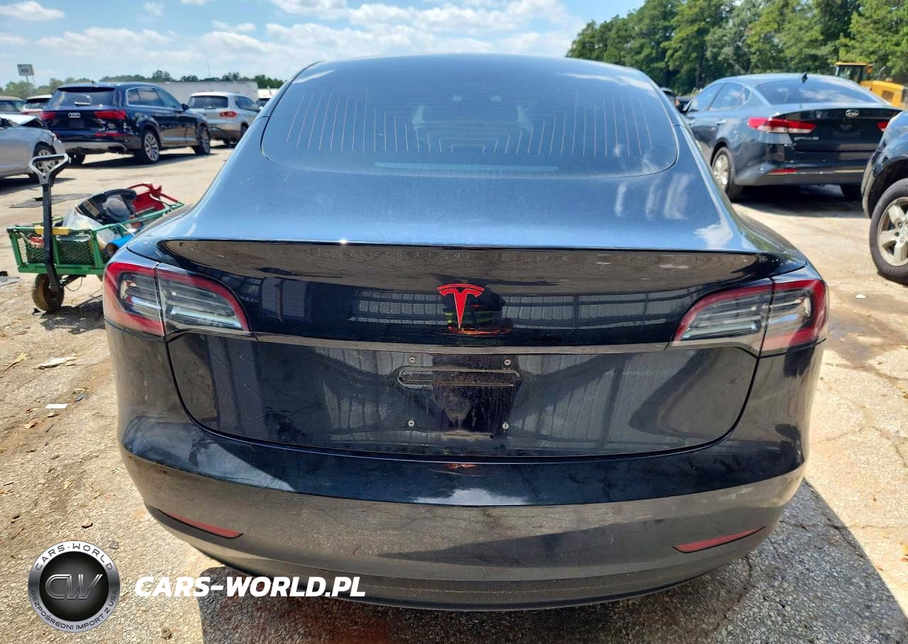 2018 Tesla Model 3 VIN:5YJ3E1EB2JF171074 - 6