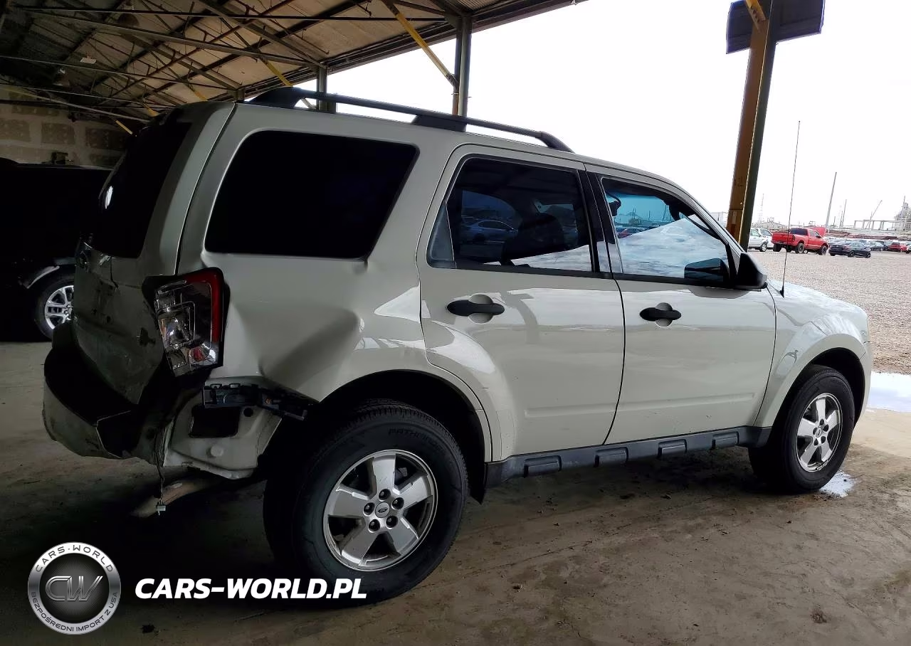 2009 Ford Escape Xlt VIN:1FMCU03G49KC11130 - 3