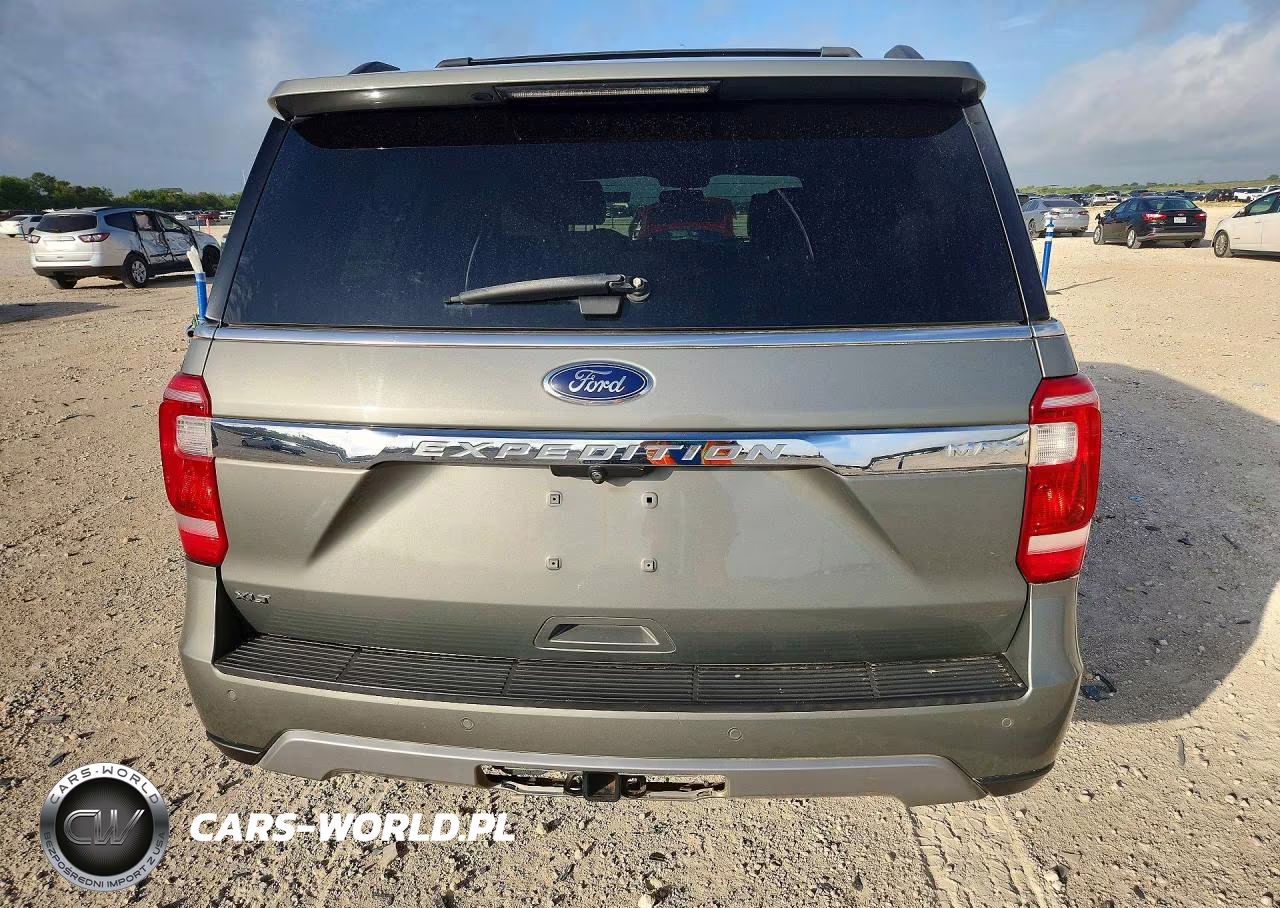 2019 Ford Expedition Max Xlt VIN:1FMJK1HT1KEA60390 - 6