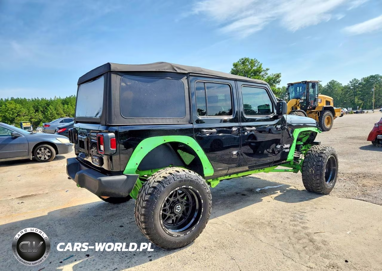2018 Jeep Wrangler Unlimited Sport VIN:1C4HJXDN9JW329440 - 3