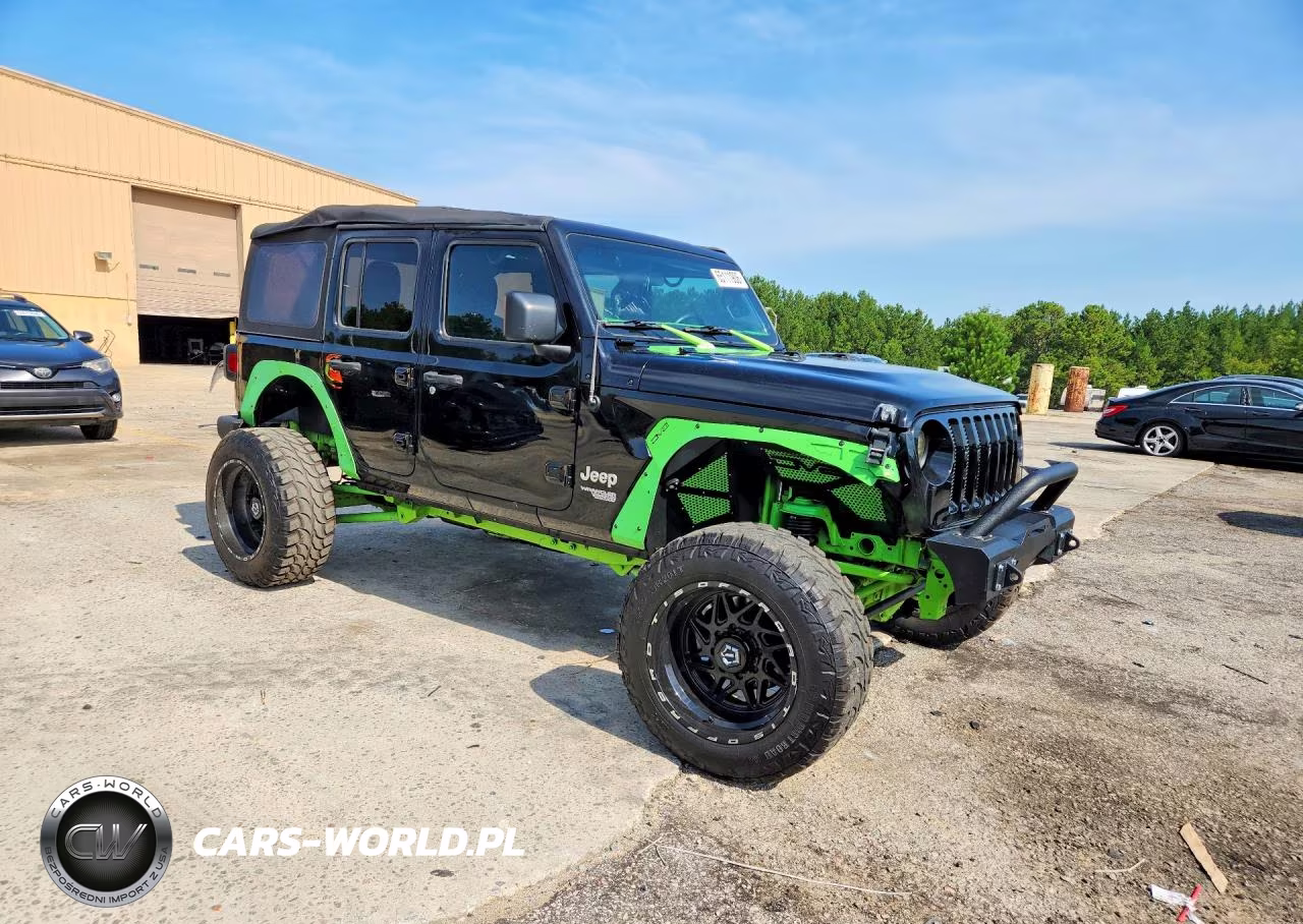 2018 Jeep Wrangler Unlimited Sport VIN:1C4HJXDN9JW329440 - 4