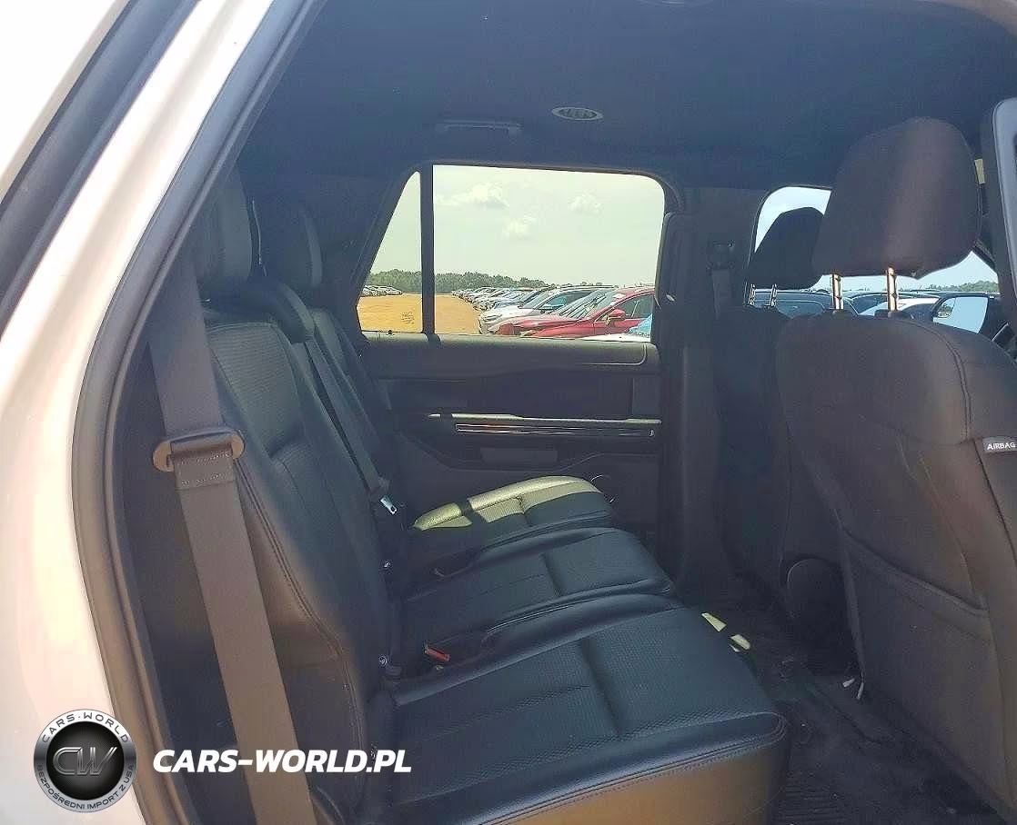2019 Ford Expedition Xl VIN:1FMJU1GT0KEA06378 - 11
