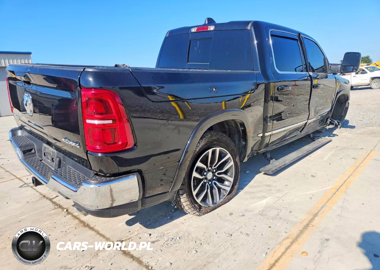 2025 Ram 1500 Limited VIN:1C6SRFHP1SN618914 - 3