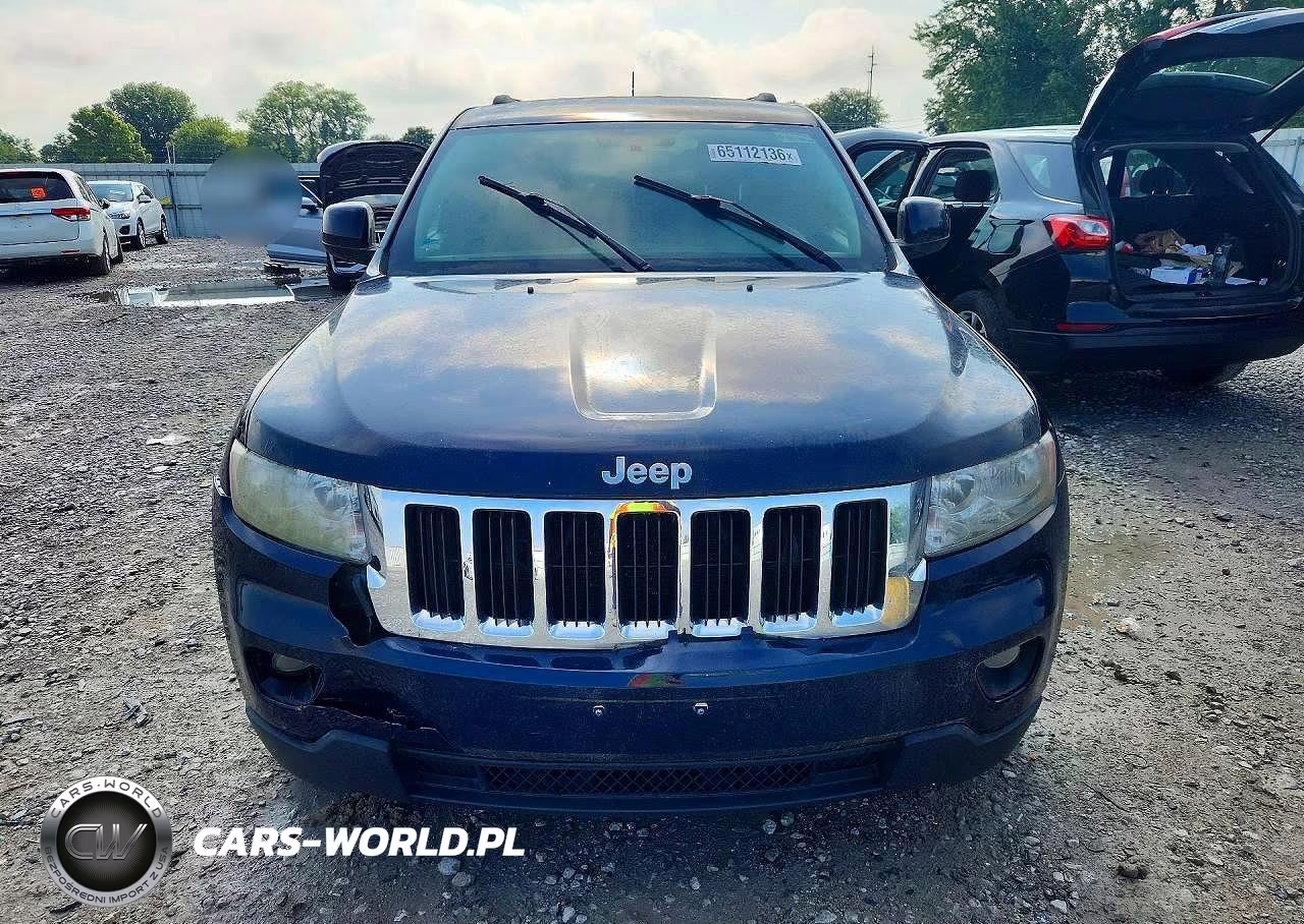2013 Jeep Grand Cherokee Laredo VIN:1C4RJFAG2DC583209 - 5
