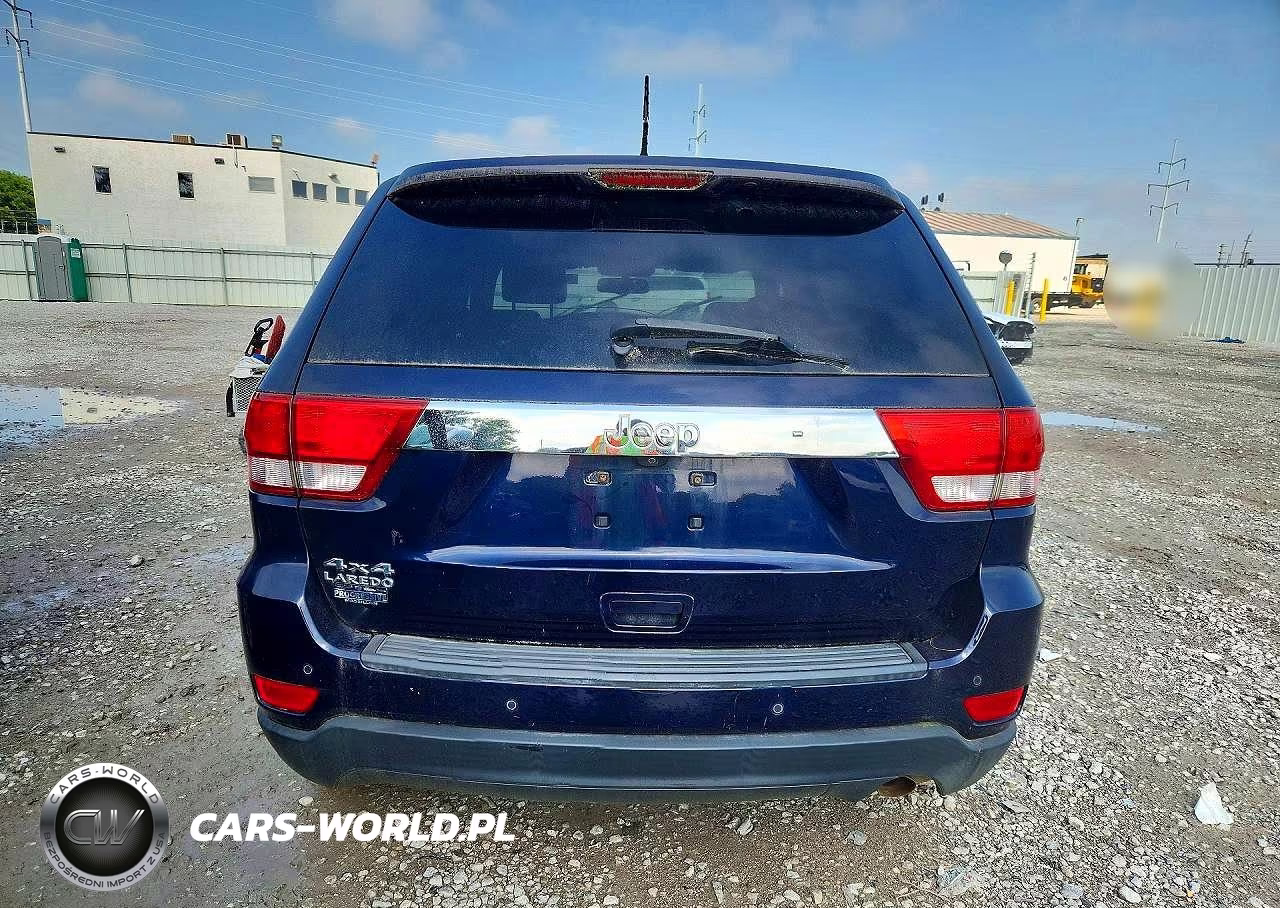 2013 Jeep Grand Cherokee Laredo VIN:1C4RJFAG2DC583209 - 6