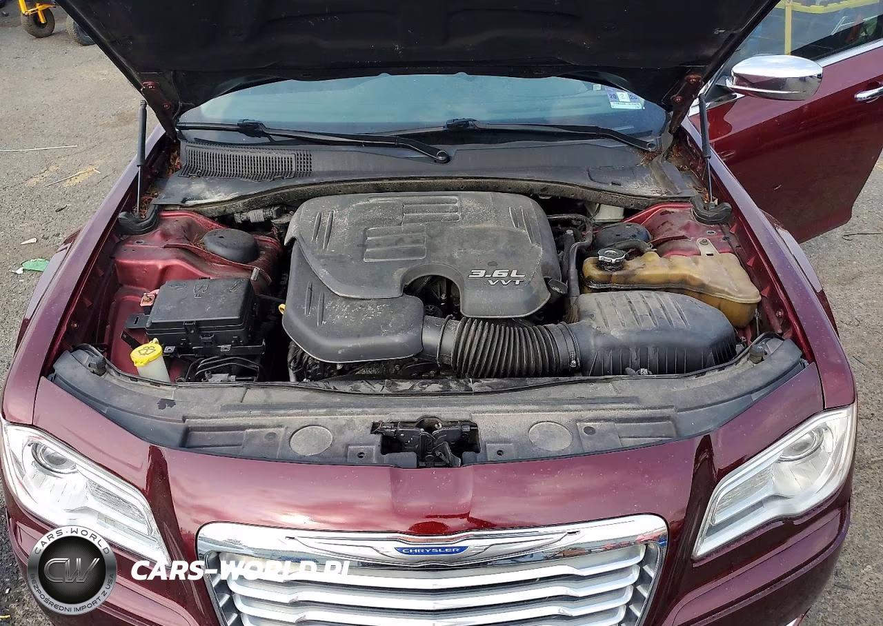 2019 Chrysler 300 Limited VIN:2C3CCAEG4KH577472 - 11