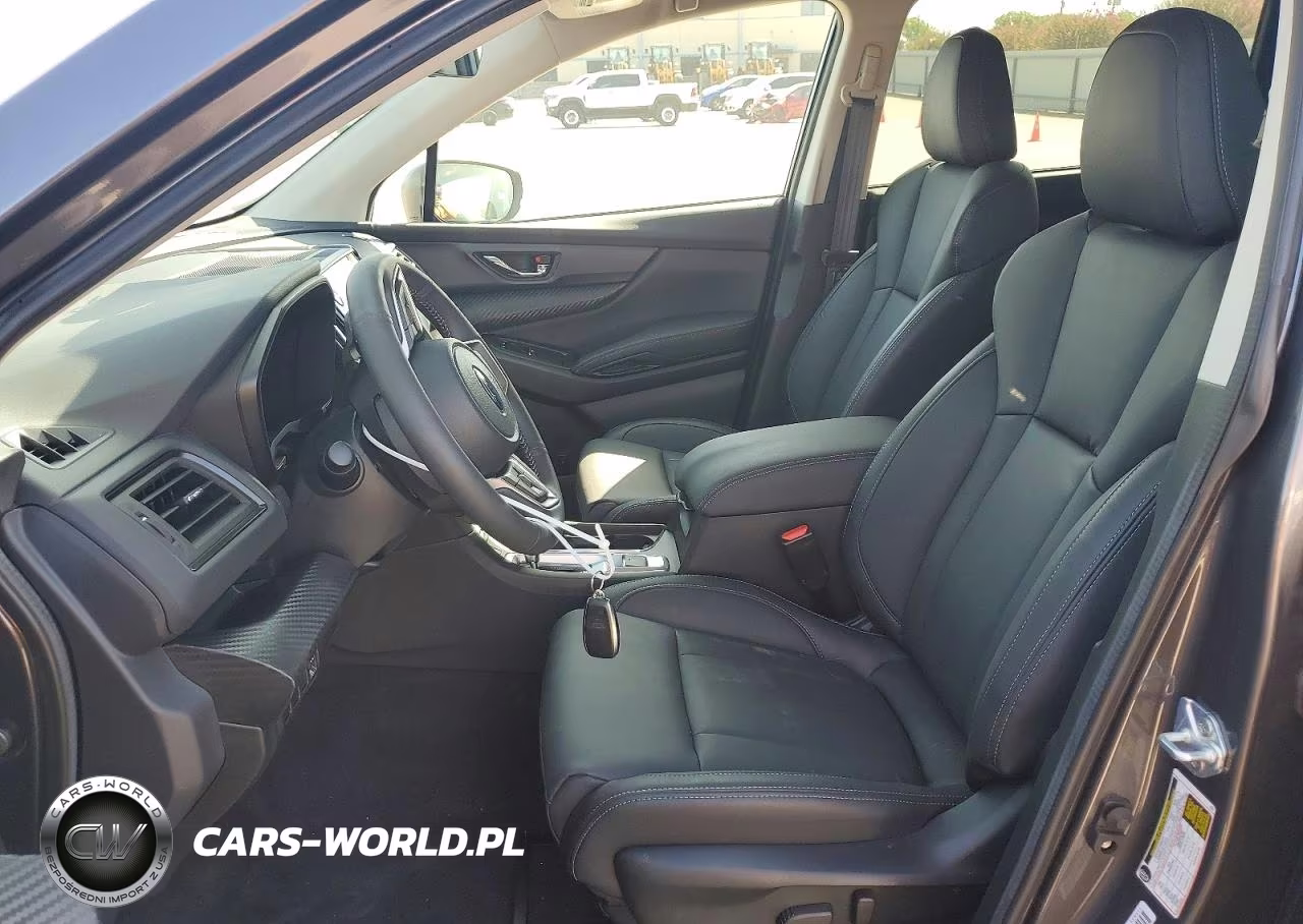 2026 Subaru Ascent Premium VIN:4S4WMABD3T3422881 - 7