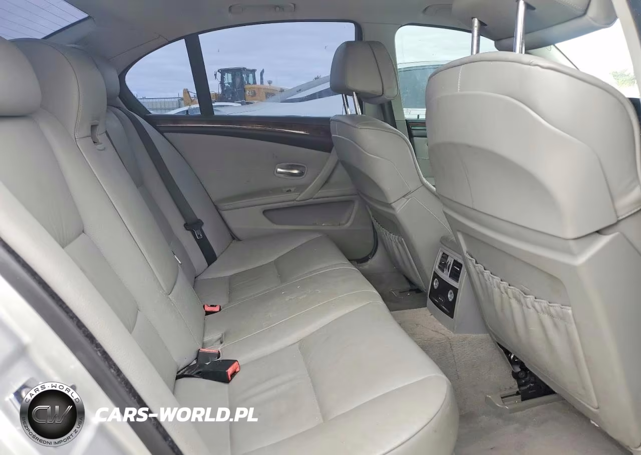 2008 BMW 528 I VIN:WBANU535X8C116439 - 10