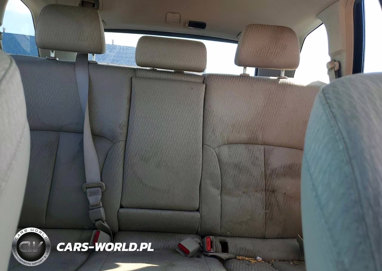 2010 Subaru Outback 2.5I Premium VIN:4S4BRCGCXA1349125 - 10