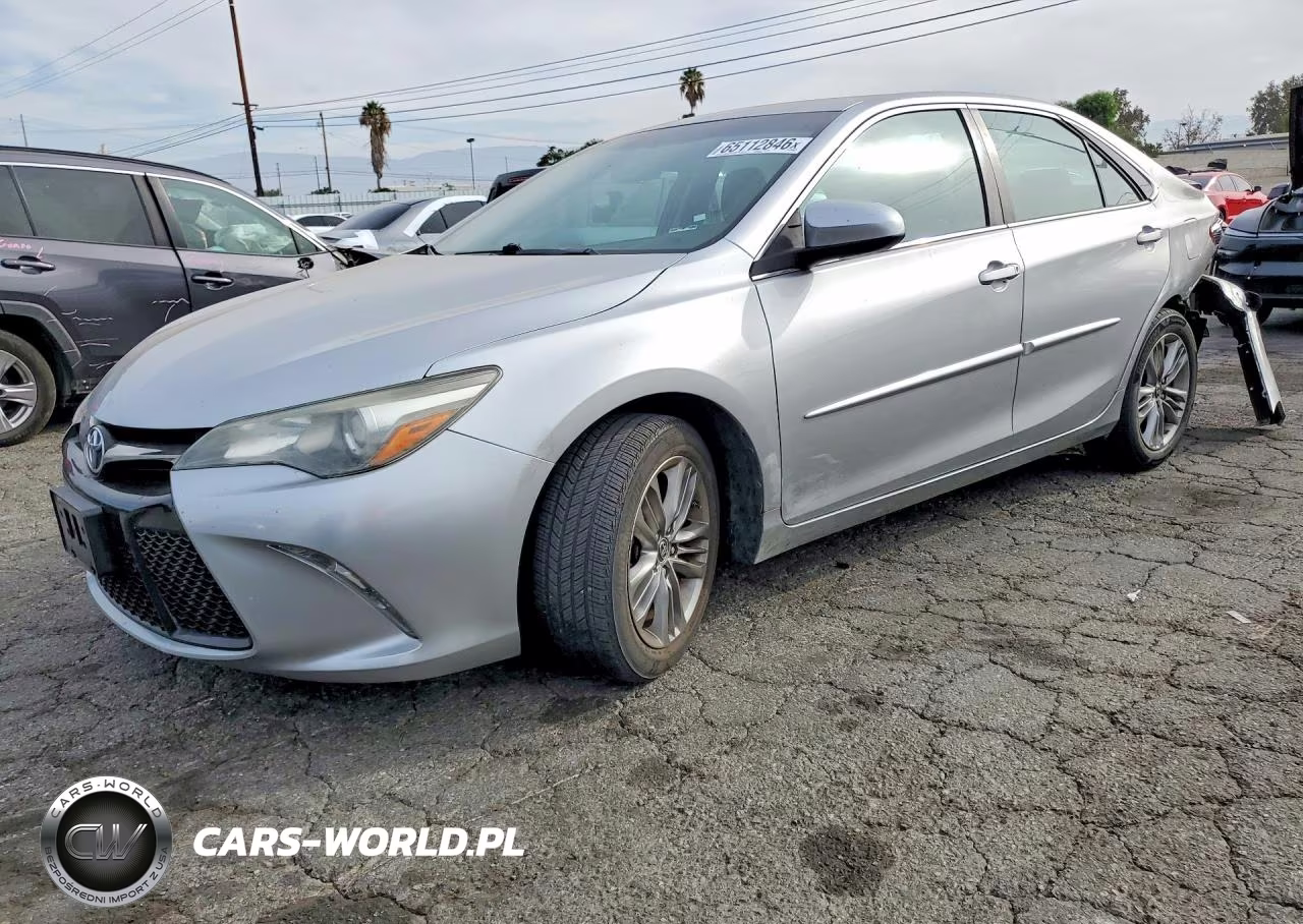 2015 Toyota Camry Se – zdjęcie 1 z 12