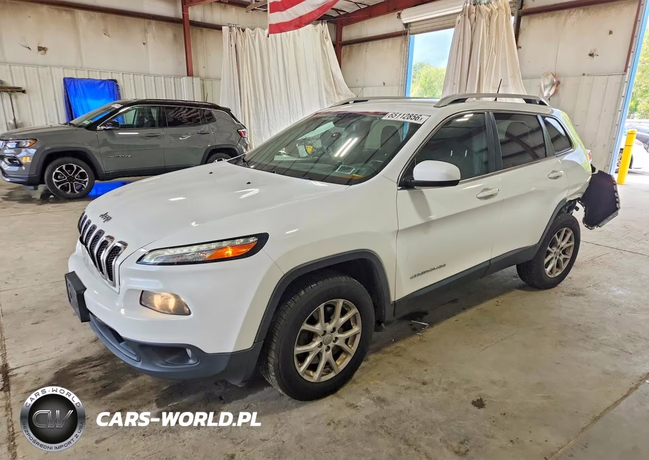 2016 Jeep Cherokee Latitude – zdjęcie 1 z 12