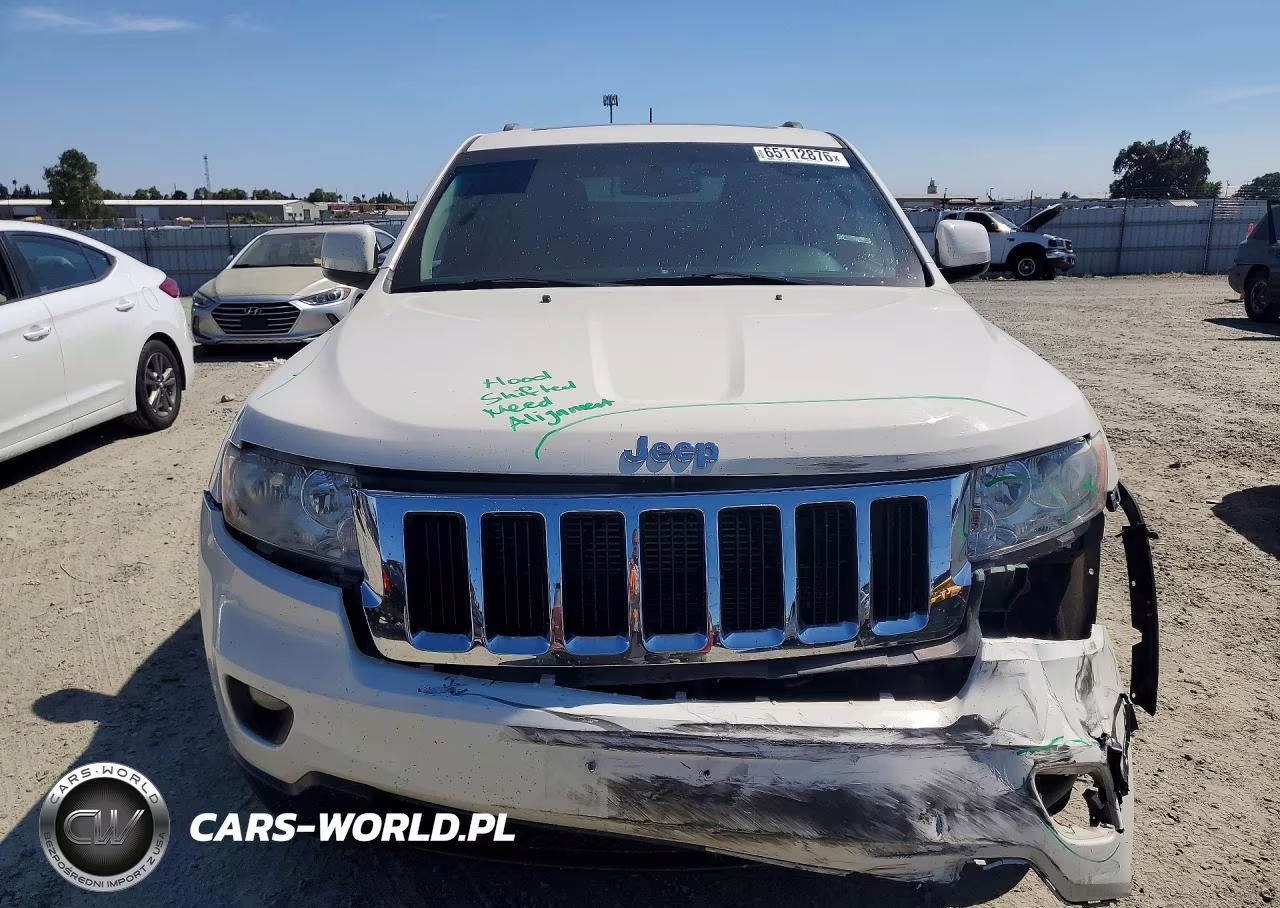 2011 Jeep Grand Cherokee Laredo VIN:1J4RR4GG0BC656332 - 5