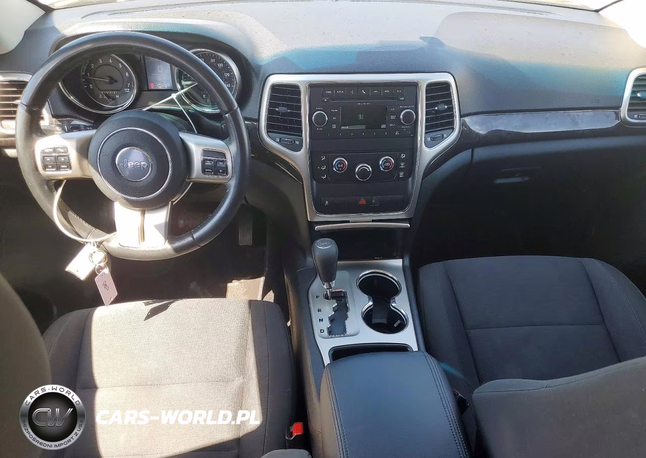 2011 Jeep Grand Cherokee Laredo VIN:1J4RR4GG0BC656332 - 8