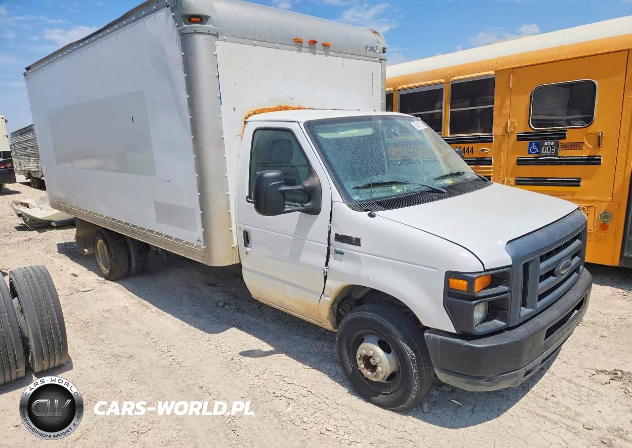 2014 Ford Econoline E350 Super Duty Cutaway Van VIN:1FDWE3FL9GDC20167 - 4